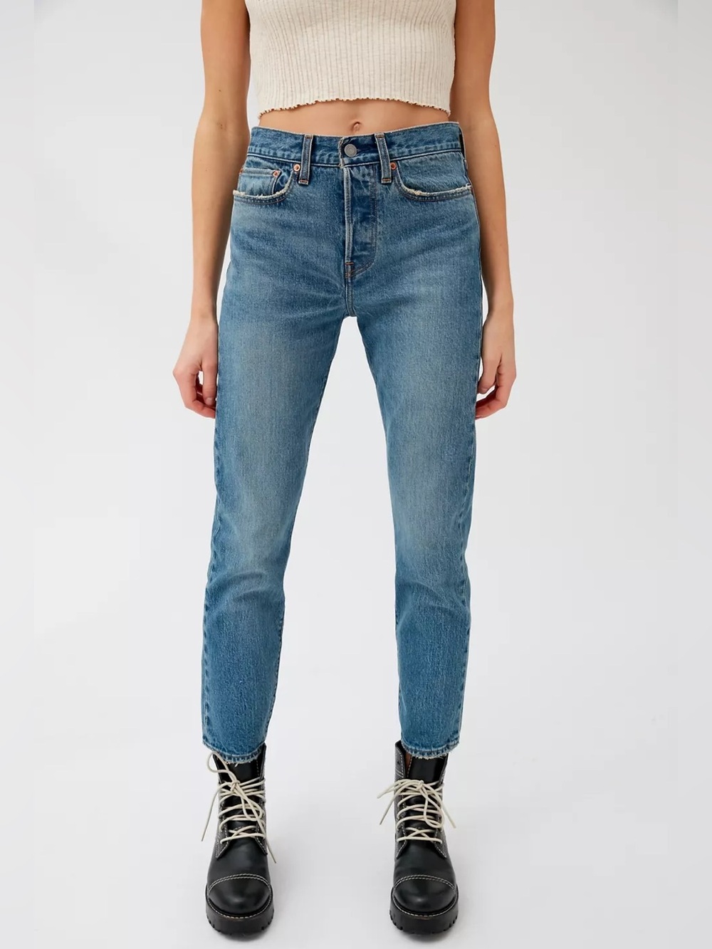 Levi’s Wedgie Icon Fit Ankle Jeans - 25 (These Dreams – Medium Wash)